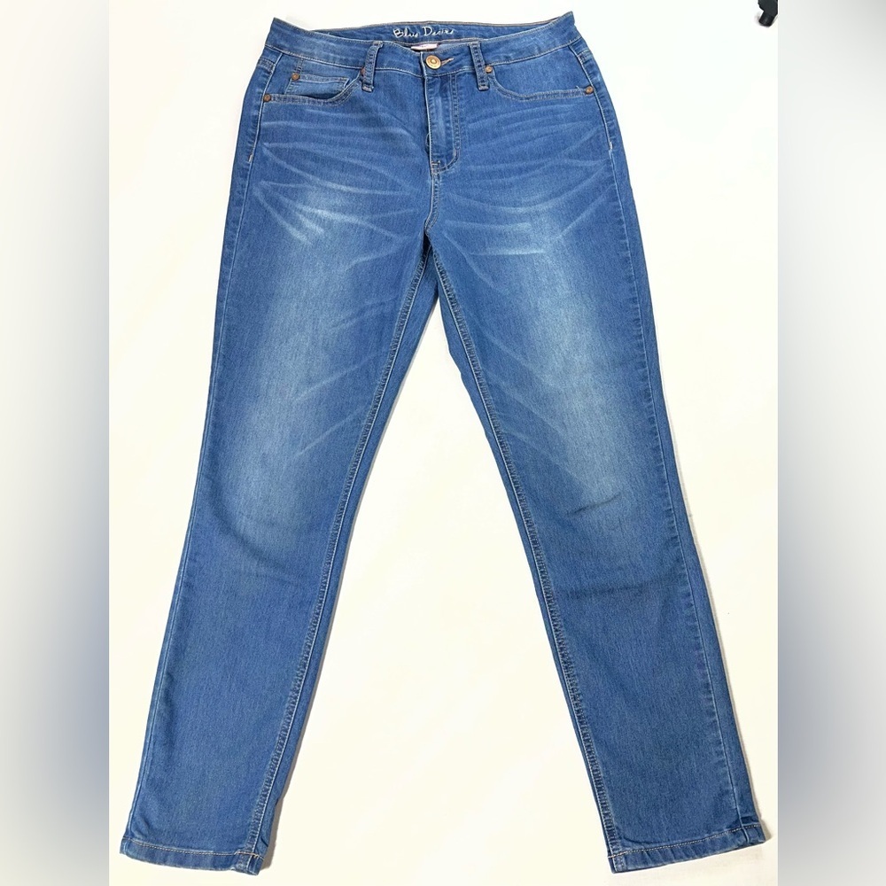 Blue Desire Curvy Denim Jeans Stretch Jeans Women's Size 11 Med Wash Jeans B-16